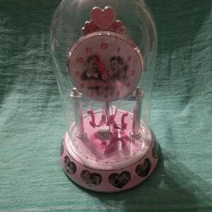 I Love Lucy Clock